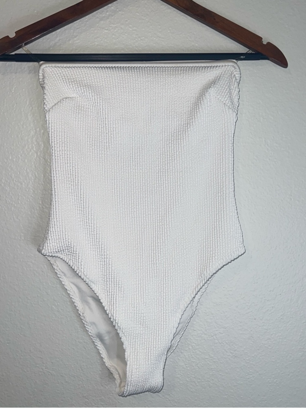 H&M White Textured Strapless One-Piece Swimsuit